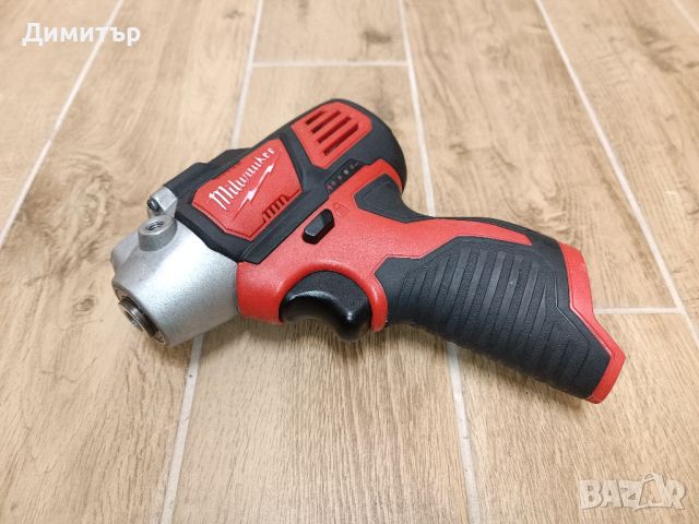 Акумулаторна полирмашина Milwaukee M12 BPS, снимка 3 - Други инструменти - 45209633