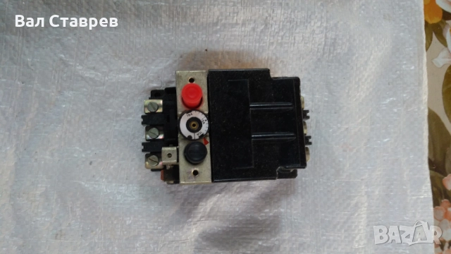 Пускател АТ-00 трифазна