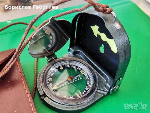 Стар компас Lufft Bezard Fluid, снимка 2 - Колекции - 50804723