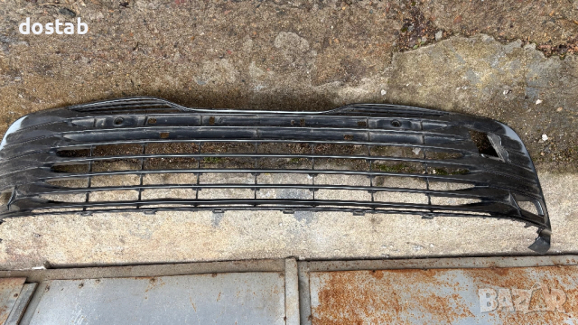 Решетка в бронята за Тойота Камри xv70