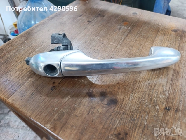 Дясна дръжка за врата Alfa Romeo 147 / Алфа 147