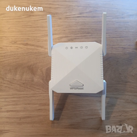 WiFi усилвател (Repeater) 1200 Mbps – Dual Band 2.4/5GHz, снимка 9 - Кабели и адаптери - 53240004