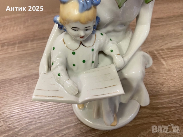 Статуетка „Първа книга“, снимка 4 - Антикварни и старинни предмети - 52410516