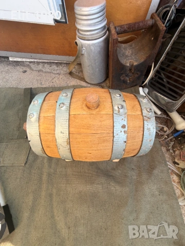 Продавам Буренце , снимка 2 - Антикварни и старинни предмети - 53092087