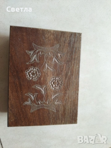 Дървена кутия 