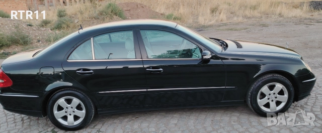 Мерцедес Е 220 Авангард, снимка 11 - Автомобили и джипове - 52972113