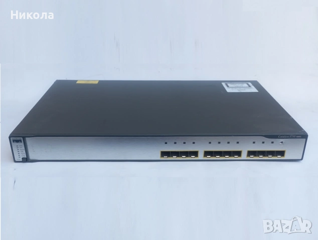 Продавам CISCO 3750G-12S