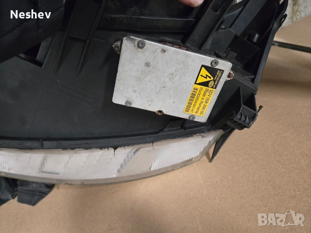 Оригинални ксенонови фарове Hella за ford focus mk1 st170, снимка 9 - Части - 53442720