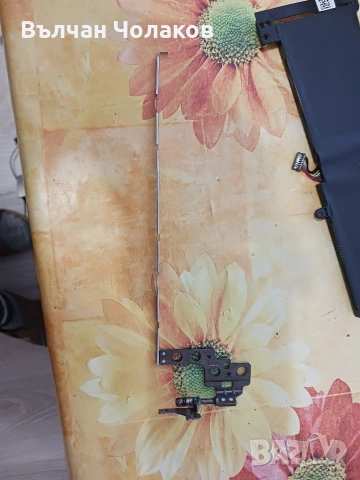 Продавам панти за лаптоп