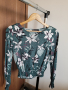 Дамска блуза с флорални мотиви, снимка 1 - Блузи с дълъг ръкав и пуловери - 44954020