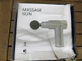 Масажен пистолет, вибрационен с 4 приставки и 6 степени, снимка 2