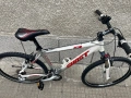 Алуминиев велосипед колело 26 цола 27 скорости много запазено внос от Австрия тел 0899440489, снимка 6