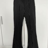 Нов елегантен панталон на райета Bershka, снимка 3 - Панталони - 45779349