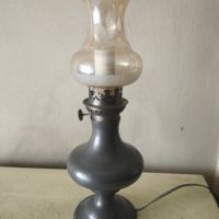 Стара настолна лампа, снимка 1 - Настолни лампи - 45382822