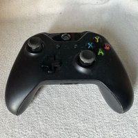 Xbox One , Оригинален джойстик , контролер, снимка 1 - Аксесоари - 45865483