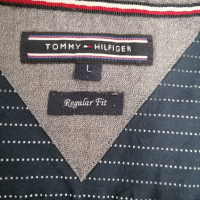 Мъжки  ризи Tommy Hilfiger L , снимка 1 - Ризи - 44954420