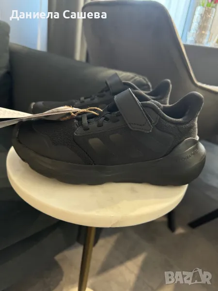 Маратонки Adidas, снимка 1