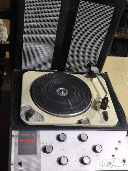 Грамофон Thorens TD135, снимка 1