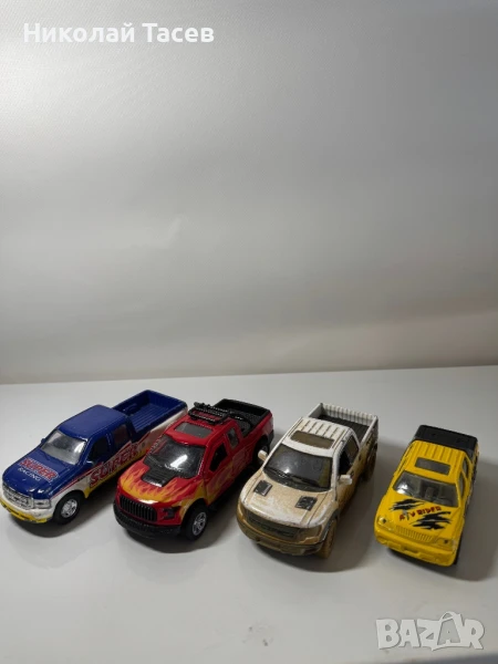 Колекционерски колички -1:43 мащаб, снимка 1
