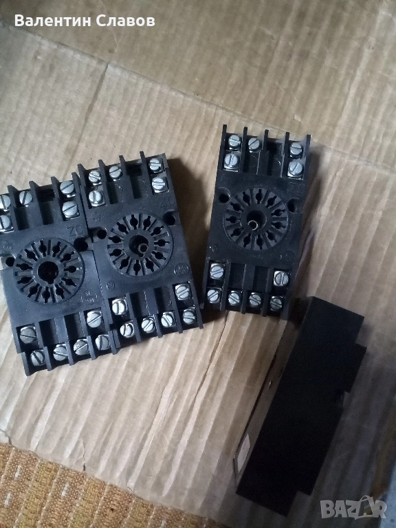 Цокли за релета , снимка 1