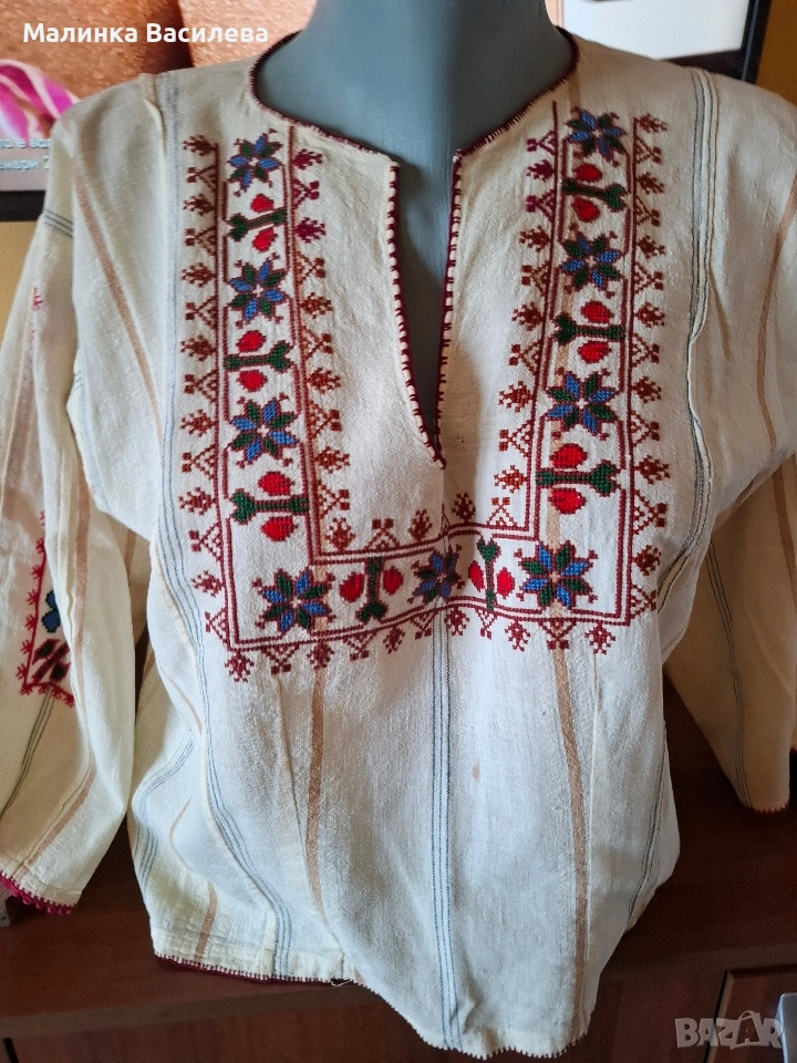 Бродирана риза , снимка 1