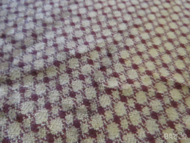 Българска дамаска старо злато на ромбове - топ дължина 11 метра широчина 1,45   дамаска за диван и д, снимка 1