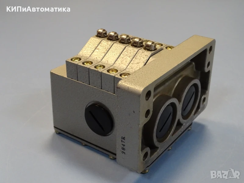 позиционен изключвател Omron D4MB-531G multiple 6-position limit switch, снимка 1