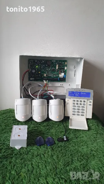 Сот комплект Paradox Evo 192 с 2 бр. чип карти, снимка 1