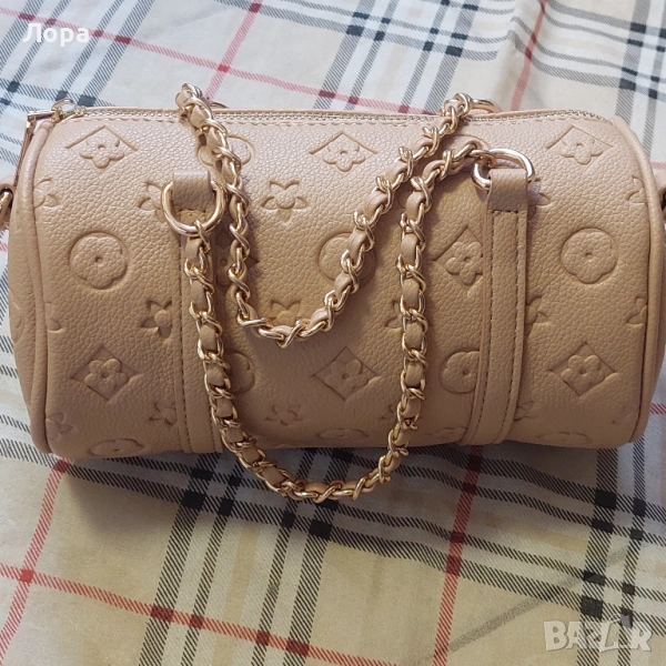 Дамска чанта Louis Vuitton , снимка 1