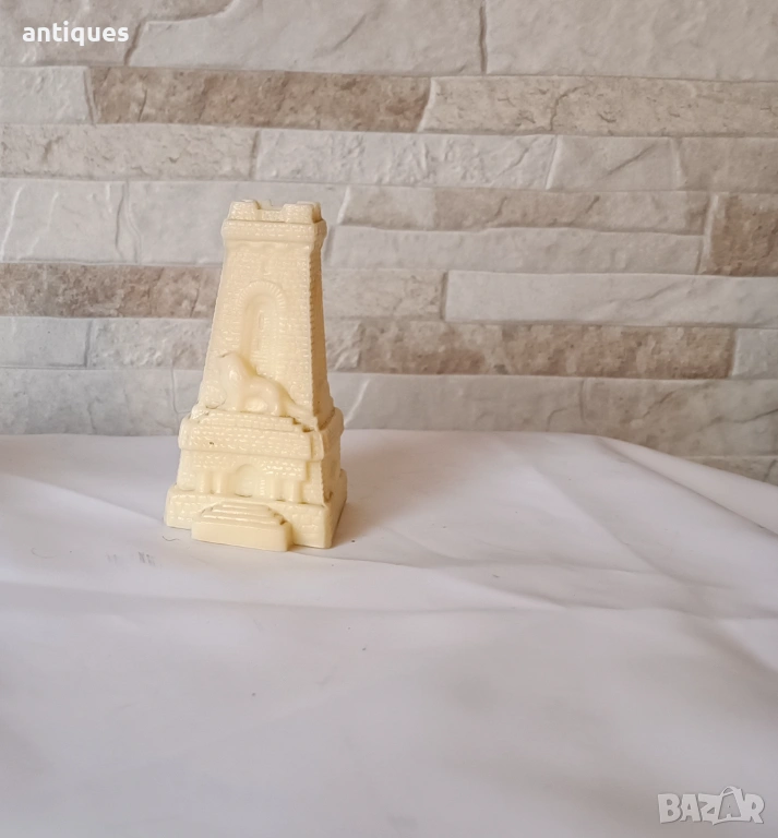 Пластмасови фигура - Паметника Шипка, снимка 1