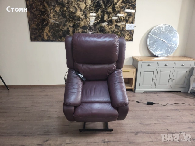 Кожен фотьойл цвят бордо с електрически релаксиращ механизъм, снимка 6 - Дивани и мека мебел - 53721003