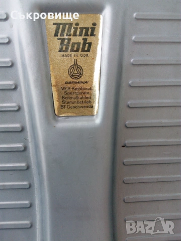 Оригинална ретро пластмасова детска шейна ГДР Mini Bob vintage винтидж, снимка 5 - Зимни спортове - 53555952