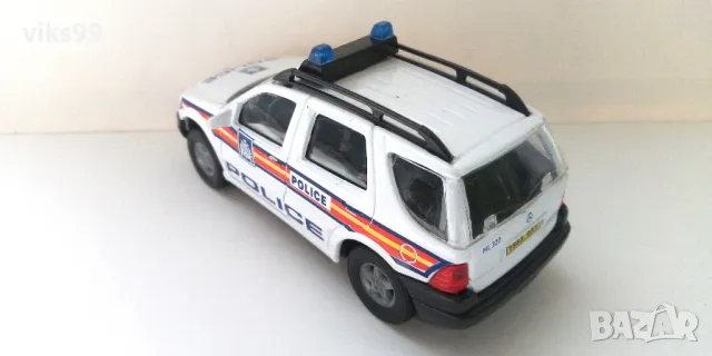 Hongwell Mercedes M-Class ML 320 UK POLICE - Мащаб 1:43, снимка 2 - Колекции - 49289110