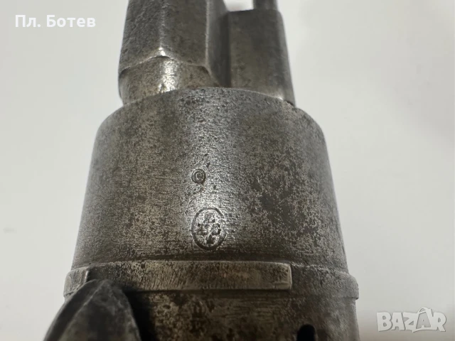 Стар револвер, пистолет, снимка 9 - Антикварни и старинни предмети - 51156855