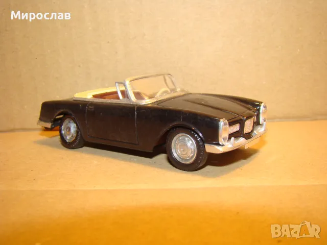 1:43 SOLIDO FACEL VEGA КОЛИЧКА ИГРАЧКА МОДЕЛ, снимка 3 - Колекции - 48778424