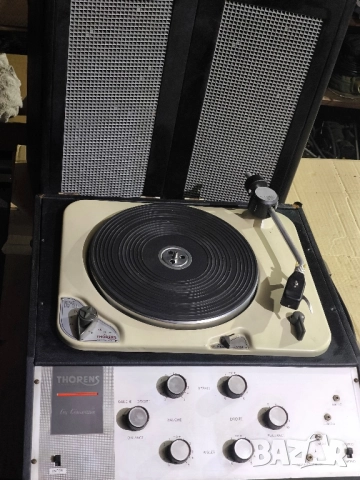 Грамофон Thorens TD135