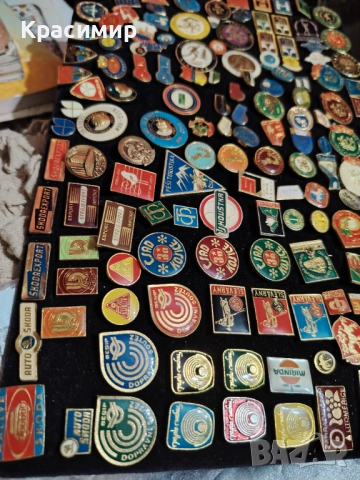 Винтидж Значки. 150 бр. , снимка 12 - Антикварни и старинни предмети - 52776837