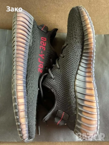 Черни сникърси ADIDAS YZY 350, снимка 2 - Маратонки - 53658971