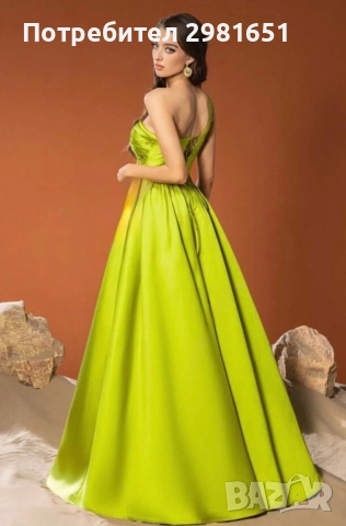 Уникална сатенена рокля, снимка 3 - Рокли - 54264202