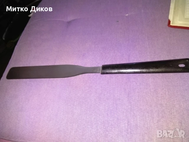 Шпатула за сладкиши като нова маркова на ЛТМ 335х200мм