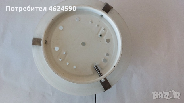 Плафон, снимка 2 - Лампи за таван - 52219721