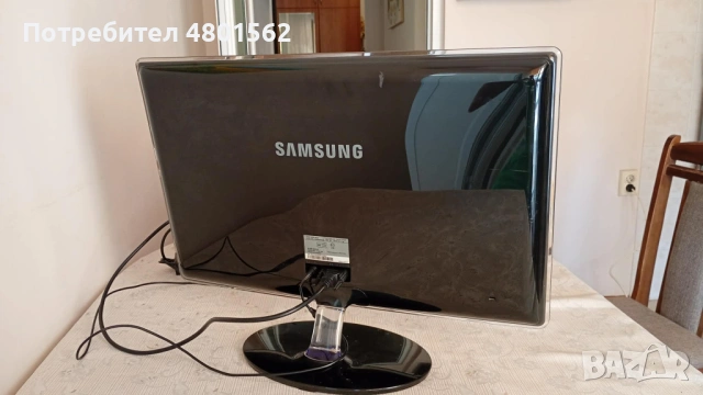 Продавам Монитор Samsung SyncMaster P2370 - Като нов, снимка 4 - Монитори - 54243687