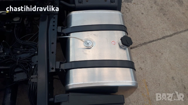 Горивен резервоар HYPACO 700л, снимка 4 - Части - 54191032