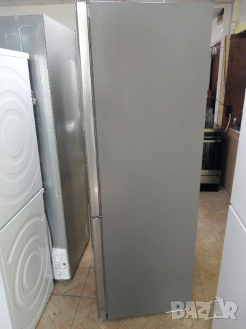 Иноксов комбиниран хладилник с фризер Бош Bosch no frost  2 години гаранция!, снимка 3 - Хладилници - 45154733