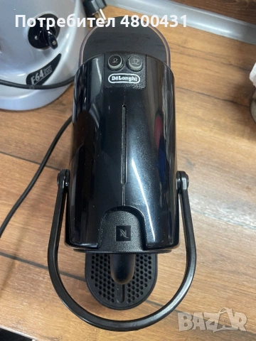 Кафе машина Неспресо Инисия / Nespresso Inissia, снимка 2 - Кафемашини - 54233065