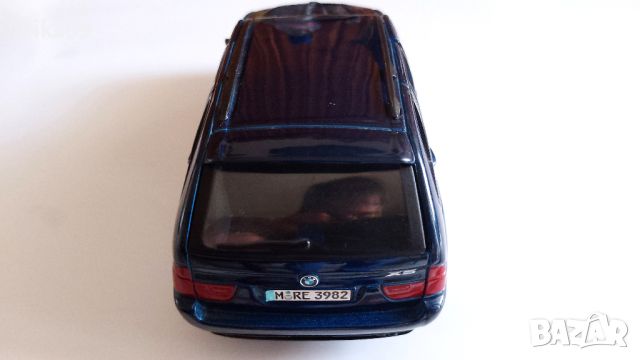 Bburago BMW x5 E53 SUV 1:24, снимка 4 - Колекции - 45976673