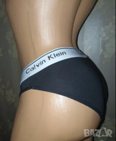 Calvin Klein S,M  Памучни бикини в черно , снимка 2 - Бельо - 47554103