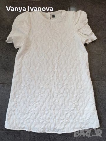 Shein  бяла рокля с релефни цветя и френски  ръкав