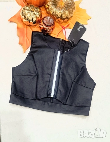 Дрехи Junona Юнона бежов кроп топ бюстие палто лачено яке кожен панталон , снимка 5 - Корсети, бюстиета, топове - 52467701