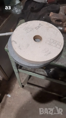 шмиргел трифазен, снимка 5 - Други машини и части - 52903951